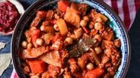 Vegan Menudo (One Pot Filipino Style Stew) Vegan Menudo (One Pot Filipino Style Stew)