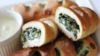 Spinach Stromboli with Garlic Cream Sauce Spinach Stromboli with Garlic Cream Sauce