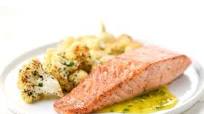 Hickory-Seasoned Salmon with everything bagel-roasted cauliflower Hickory-Seasoned Salmon with everything bagel-roasted cauliflower