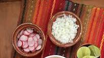 Slow-cooker pozole rojo Slow-cooker pozole rojo