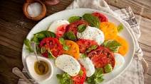 Classic Caprese Salad Classic Caprese Salad