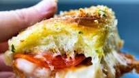 Pepperoni Pizza Sliders Pepperoni Pizza Sliders