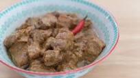 Adobong Baboy sa Gata (Pork Adobo in Coconut Milk) Adobong Baboy sa Gata (Pork Adobo in Coconut Milk)