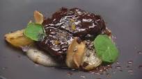 Glazed Beef Cheeks with Jerusalem Artichokes Glazed Beef Cheeks with Jerusalem Artichokes