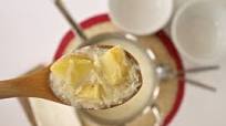 Czech Vegetarian Sauerkraut Soup (Zelňačka) Czech Vegetarian Sauerkraut Soup (Zelňačka)