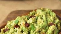 Spicy Chipotle Pepper Guacamole Spicy Chipotle Pepper Guacamole