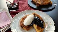 Tostada francesa de panettone con mermelada de frambuesa Tostada francesa de panettone con mermelada de frambuesa