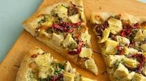 Luscious Artichoke Heart Pizza Luscious Artichoke Heart Pizza