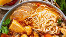 Bún Bò Huế Chay (Vegetarian Spicy Noodle Soup) Bún Bò Huế Chay (Vegetarian Spicy Noodle Soup)