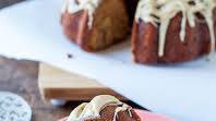 Spiced Apple and Banana Bundt Cake with Vanilla Caramel Glaze Spiced Apple and Banana Bundt Cake with Vanilla Caramel Glaze