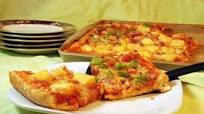Hawaiian Deep Dish Pizza Hawaiian Deep Dish Pizza