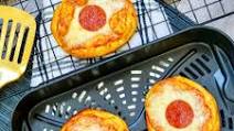 How to Make Air Fryer Biscuit Pepperoni Pizza How to Make Air Fryer Biscuit Pepperoni Pizza