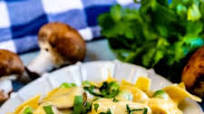 Chicken and Noodles Skillet Recipe Chicken and Noodles Skillet Recipe