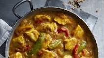 Chinese-style chicken curry Chinese-style chicken curry