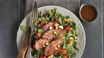 Grilled Beef Tri-Tip Salad with Balsamic Dressing Grilled Beef Tri-Tip Salad with Balsamic Dressing