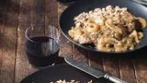 Cube Steak with Onion-Thyme Gravy Cube Steak with Onion-Thyme Gravy