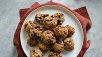 Peanut Butter-Chocolate Chip Cookies Peanut Butter-Chocolate Chip Cookies