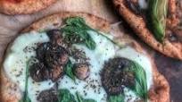 Spinach Mushroom and Cheese Naan Pizza Spinach Mushroom and Cheese Naan Pizza