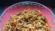 Mom's Beef Chow Mein 😍😋🐂🍝🍗🥗 Mom's Beef Chow Mein 😍😋🐂🍝🍗🥗