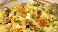 NO YOLKS Classic Tuna Casserole NO YOLKS Classic Tuna Casserole