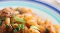 Nui Xao Thit Bo Bam (Stir-Fry Pasta with Ground Beef) Nui Xao Thit Bo Bam (Stir-Fry Pasta with Ground Beef)
