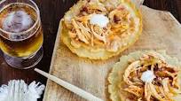 Tostadas de pollo al chipotle. Receta mexicana fácil Tostadas de pollo al chipotle. Receta mexicana fácil