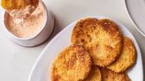 How To Make the Best Southern Fried Green Tomatoes How To Make the Best Southern Fried Green Tomatoes