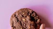 Chocolate Chip Levain Cookies Chocolate Chip Levain Cookies