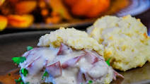 Chipped Beef Gravy and Biscuits Chipped Beef Gravy and Biscuits