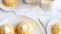 Mini Bundt Cakes Mini Bundt Cakes