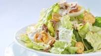 Houston’s Spicy Caesar Dressing