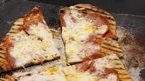 Neapolitan-Style Pizza Crust Neapolitan-Style Pizza Crust