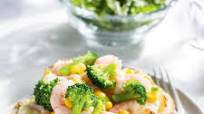 Double Baked Potatoes with Broccoli, Corn and Shrimp Double Baked Potatoes with Broccoli, Corn and Shrimp