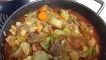 Mom's Yummy Hamburger Stew Mom's Yummy Hamburger Stew