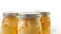 Canning Pears {Preserved Pears} Canning Pears {Preserved Pears}