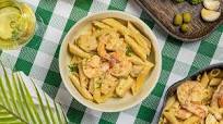 Creamy Chicken and Shrimp Alfredo Recipe Creamy Chicken and Shrimp Alfredo Recipe