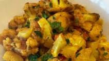 Gobi Ki Sabzi (Dry Cauliflower Curry) Gobi Ki Sabzi (Dry Cauliflower Curry)