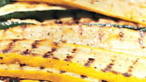 Ninja Foodi Grilled Yellow Squash with Red Onion Ninja Foodi Grilled Yellow Squash with Red Onion