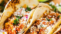 Easy Chicken Tinga Tacos Easy Chicken Tinga Tacos