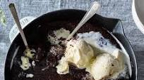 Skillet Brownie à la Mode Skillet Brownie à la Mode