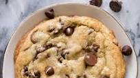 Giant Chocolate Chip Cookies Giant Chocolate Chip Cookies