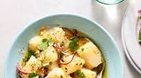 Yuca With Garlic Sauce (Yuca con Mojo) Yuca With Garlic Sauce (Yuca con Mojo)