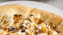 Sweet Banana Pizza with White Chocolate Sweet Banana Pizza with White Chocolate