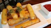 How to Make Mexican Cheese Sticks How to Make Mexican Cheese Sticks
