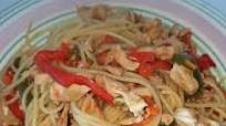 Chop suey con spaghetti Chop suey con spaghetti