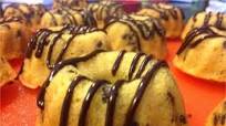 Mini Chocolate Chip Bundt Cakes Mini Chocolate Chip Bundt Cakes