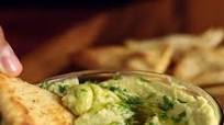 Avocado Hummus With Pita Chips Avocado Hummus With Pita Chips