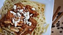 Greek Slow Cooker Pasta Sauce with Chicken (Greek Kokkinisto) Greek Slow Cooker Pasta Sauce with Chicken (Greek Kokkinisto)
