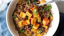 Vegan Curry Soba Noodles With Crispy Tofu Vegan Curry Soba Noodles With Crispy Tofu