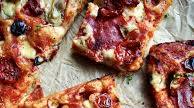 (Eltefri) pizza i langpanne – den beste pizzaen… (Eltefri) pizza i langpanne – den beste pizzaen…
